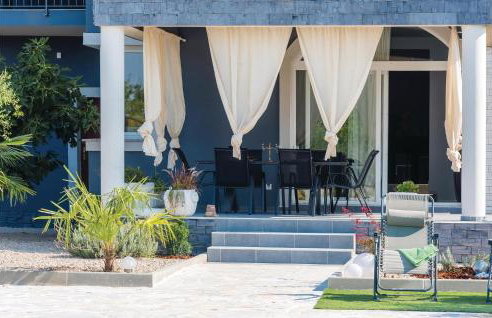 Four-Bedroom Holiday Home In Skradin-Dubavice - Foto 11