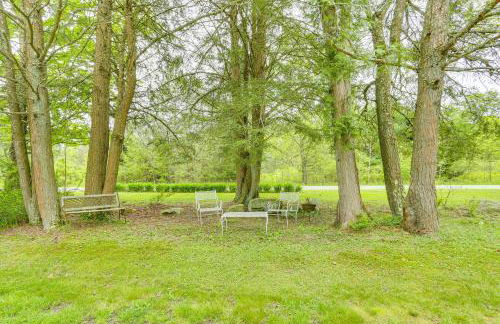 Game Room and Yard Greentown Home Near State Park - Foto 33