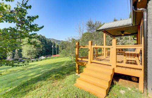 Remote Home with Deck and Grill in Scenic Tuckasegee! - Foto 23