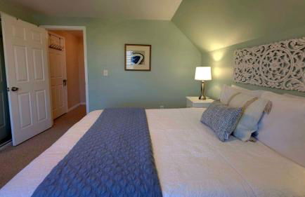 Summerside Cape on Crooked Lake ---Waterfront-Sunsets-Sleeps 12 - Foto 30