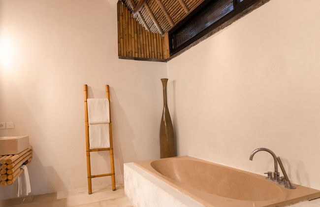 Sound of the Sea Villa - Photo 25