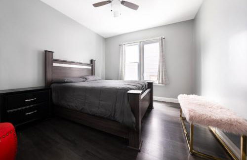 Large-Group Ready 8BR Home Near Niagara Falls & Casino - Foto 14