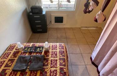 Crown Inn & Suites - Foto 15