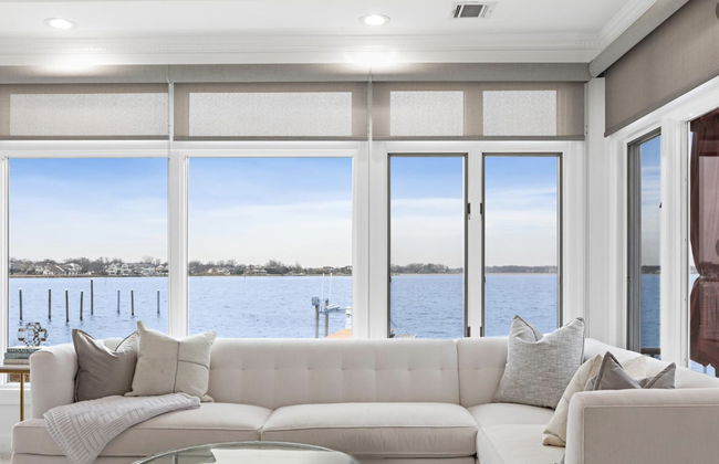 Monmouth Beach 4BR Villa on the Water - Foto 19