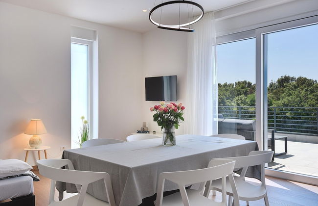 Apartment in Croatia Near Adriatic Coast - Photo 26