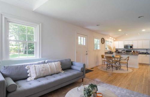 Driftwood Cottage by Rove Travel - Serene Cottage - Foto 6