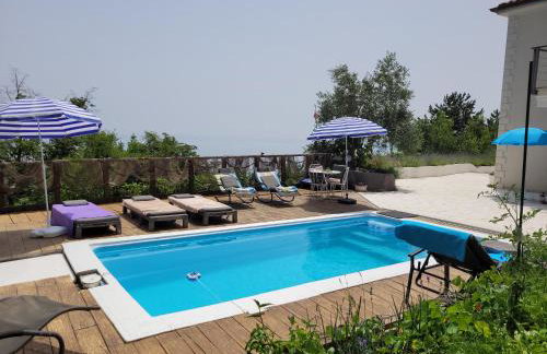 Apartments Chiara mit Meerblick und Pool und Jacuzzi - Foto 37