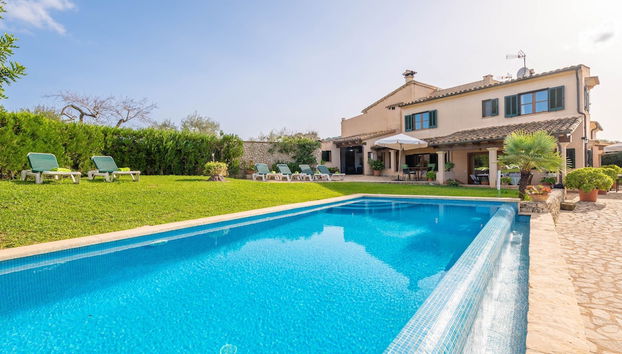 Reynes in Mallorca With 3 Bedrooms and 2 Bathrooms - Foto 2, Habitación