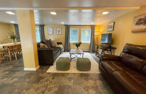 Nothing Fancy Older Pet Friendly Home near I 95 - Foto 11