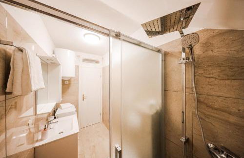 Apartmani Lelu - Photo 54