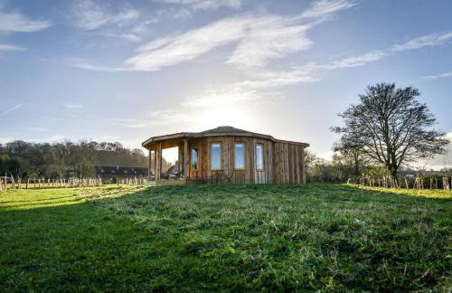 Nether Farm Roundhouses - Henmore Water & Sturston Winds with hot tubs - Bradley Wood no hot tub - Foto 1
