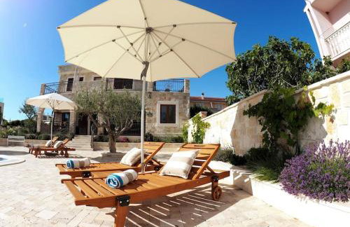 Villa Ludilo mit 4 Apartments in Poljica - Marina bei Trogir Split - Photo 18