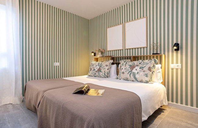 Genteel Home Plaza del Teatro - Foto 12