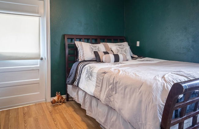 Cannabis Castle Historic Home in Baker District - Foto 13