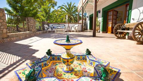 Villa Cultural MONTELUCÍA - Foto 1