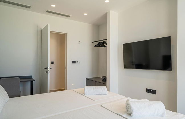 Aethra Grand- Luxury 5-bed Villa 850m From Beach - Foto 51