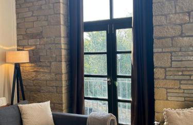 Stylish 3-Bedroom Mill Conversion near Leeds - Foto 12