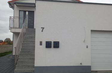 Neubau Appartement mit Terasse, privater Eingang,Parkplatz,Küche - Foto 20