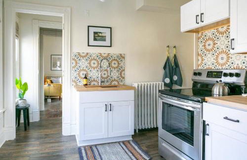 Charming Historic Upper | Walk to Downtown, Lakes - Foto 2