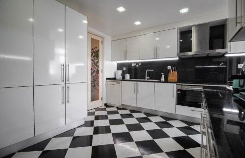 Cocas House II - Almada - Foto 4