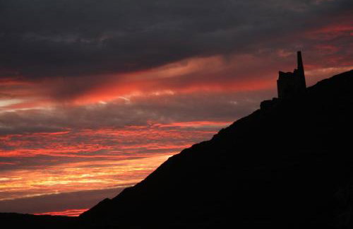 THE HYDE- secret hide away, near the beach. - Foto 46