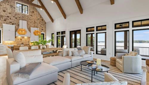 Luxe Lake Martin Home Pool Hot Tub Boat Dock - Foto 4