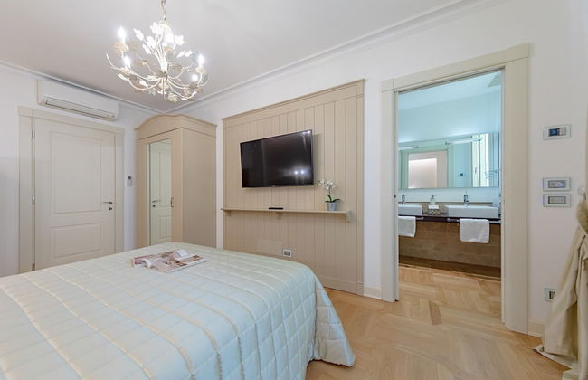 Luxury Lakefront Catullo A1 by Wonderful Italy - Photo 31