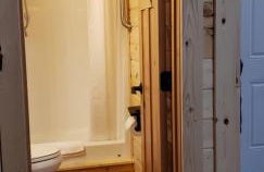 Denali Wild Stay - Moose Cabin, Free Wifi, 2 private bedrooms, sleep 6 - Photo 34