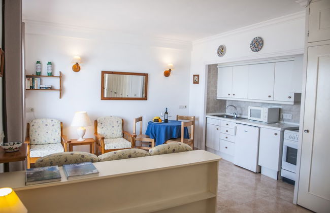 Vistamar Apartamentos - Photo 12