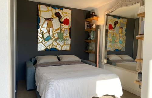 Rez de jardin avec vue mer à saint jean - Photo 10