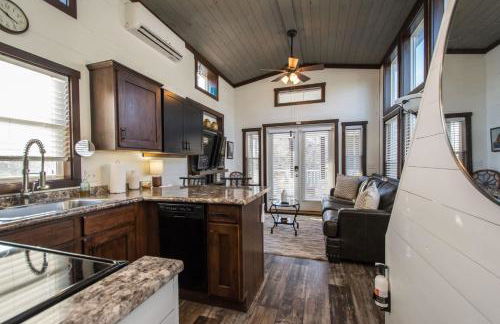 Gorgeous 1BR Tiny Home with Pool and Bocce - Foto 13