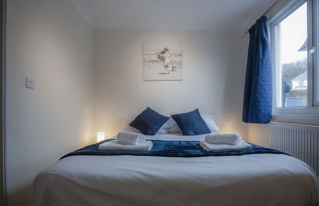 Sea Breeze Apt 2 - 2 Bed - Horton Beach - Photo 3