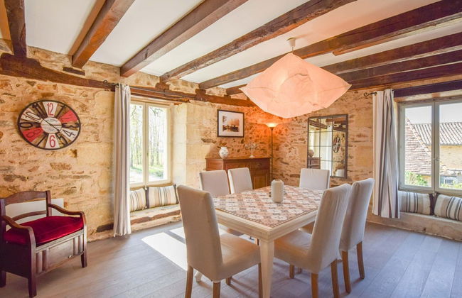 Cultural Treasure in Dordogne With Furries - Foto 31