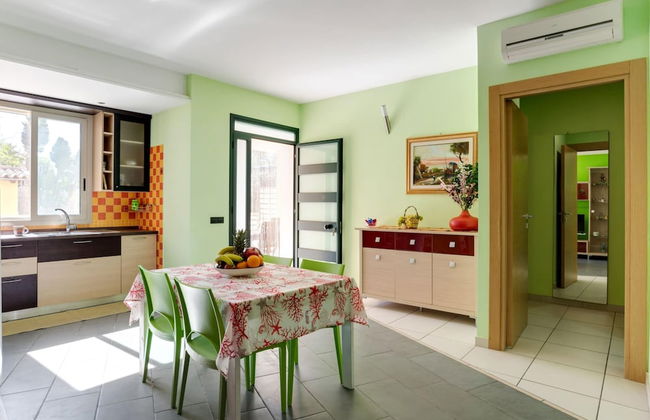 Alluring Apartment in Reitani near Beach - Foto 25