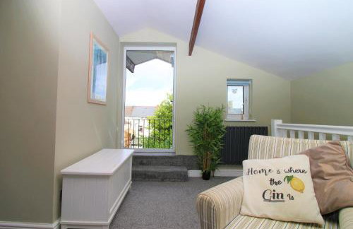 Stylish Loft Apartment by Property Promise - Foto 20