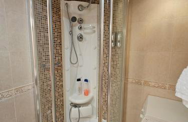 La Roca-Mediterráneo Views, 8th Floor-New Kitchen- POOL- Parking-Air Conditioning, Ceiling Fans & Free WIFI - Foto 19