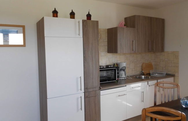 Spacious Apartment with Garden near Sea in Kröpelin - Photo 5