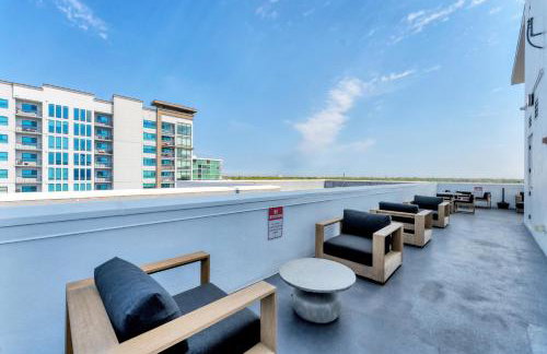 Luxurious 2 Beds 2 Baths Downtown Apartment - Photo 26