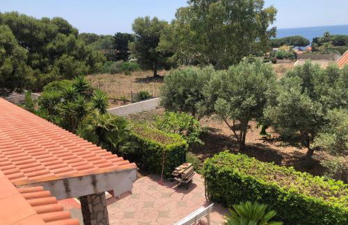 Villa con Giardino di 2000mq al Plemmirio - 400m dal Mare - Foto 21