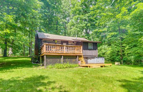 Hot Tub and Deck Cabin Hideaway in Brown County - Foto 20