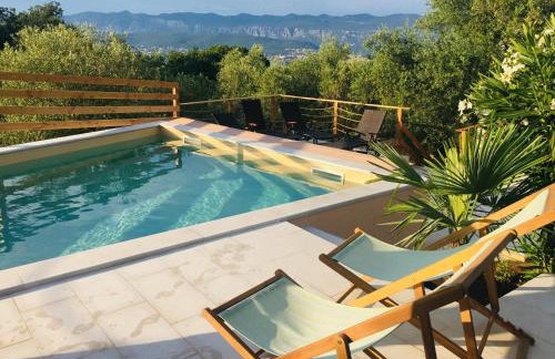 Seaview Villa Anita with Two Apartments and private Pool - Photo 1