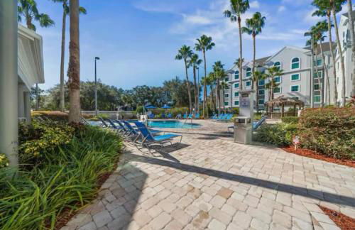 Condo near Disney-free shuttle to all theme parks - Foto 48