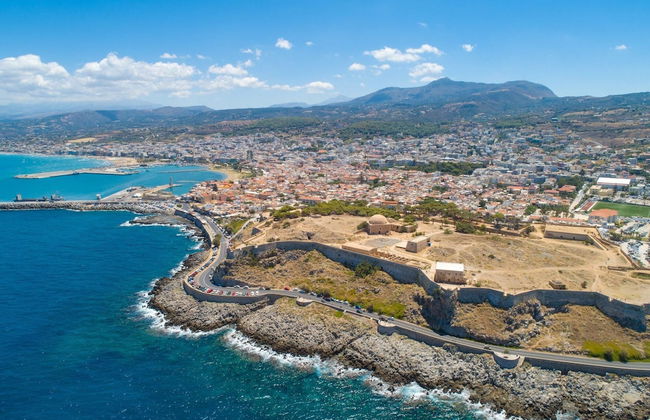 Theo Beach Villa Large Private Pool Walk to Beach Sea Views A C Wifi Car Not Required - 1843 - Foto 38