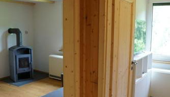 Ruhiges Ferienhaus am Waldrand mit Sauna und Kamin - Hellaberg II - Foto 4