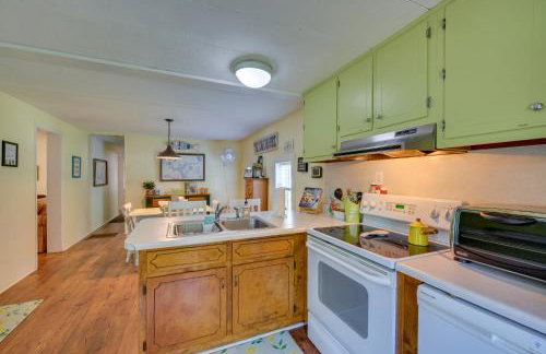 Lake Sinclair Crooked Creek Cottage with Fire Pit! - Foto 12