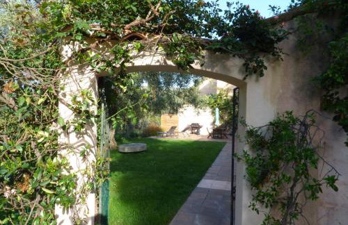 Apartment Cézanne with heated pool and private garden - Foto 56