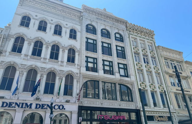 Roami at 714 Canal - Photo 1