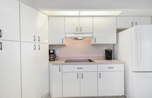 Waterfront Paradise! Heated Pool, Dock, Grill, Fishing near restaurants and shops - Foto 5