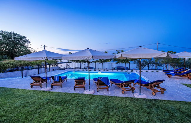 Dalmatian Pearls - Photo 40