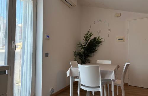 RESIDENZE PLANET - mansarda Terzo piano - Premium Villas - Foto 13